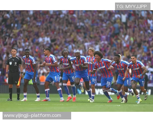 欧联杯精彩对决巴黎圣日耳曼大胜巴萨点球大战引爆全场激情