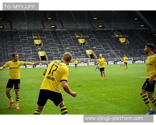 友谊赛精彩回顾：多特蒙德大胜拜仁帽子戏法引发全场狂欢