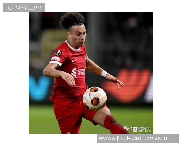 欧联杯焦点战利物浦与尤文图斯握手言和红牌事件引发全场热议