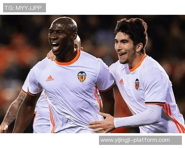 西甲精彩对决里昂逆转巴萨点球大战引爆全场激情