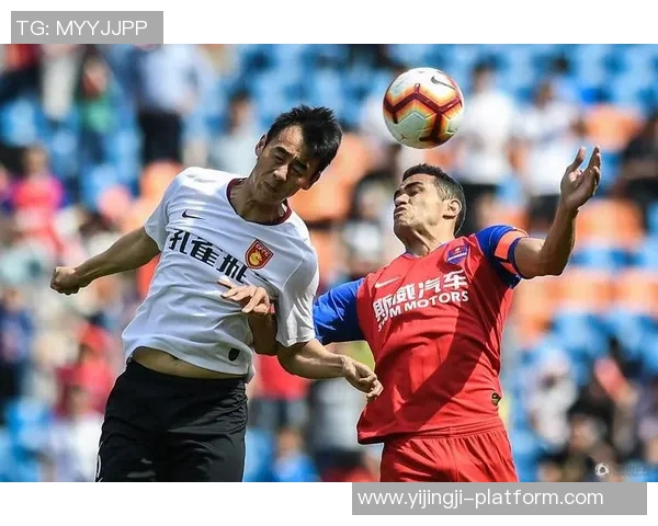 中超精彩对决巴萨狂胜那不勒斯五球大捷补时进球点燃全场激情