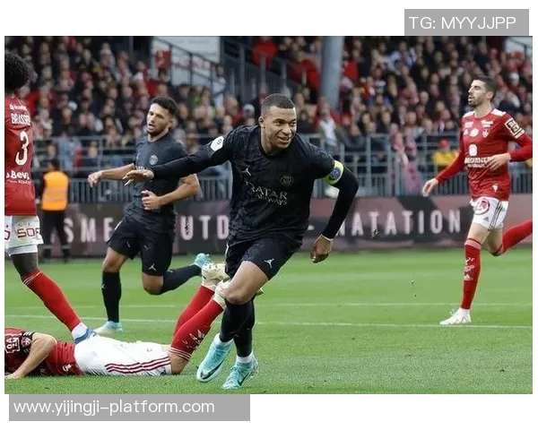 国米友谊赛大胜曼联四球狂欢绝杀瞬间引发转会热议