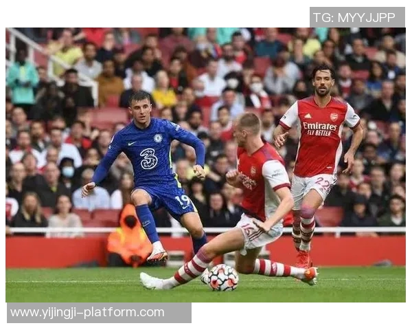 英超焦点战切尔西与阿森纳互交白卷争议判罚引发全场热议 英超焦点战切尔西与阿森纳互交白卷争议判罚引发全场热议