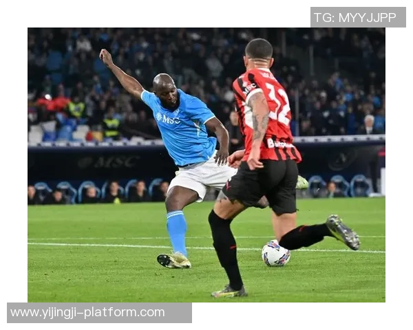 西甲激战:AC米兰狂胜那不勒斯红牌事件引发全场热议 西甲激战:AC米兰狂胜那不勒斯红牌事件引发全场热议