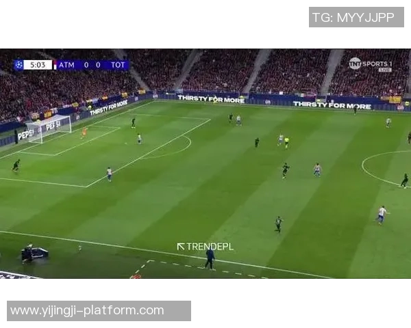 巴黎圣日耳曼大胜马竞六比二神奇扑救引发全场狂欢分析